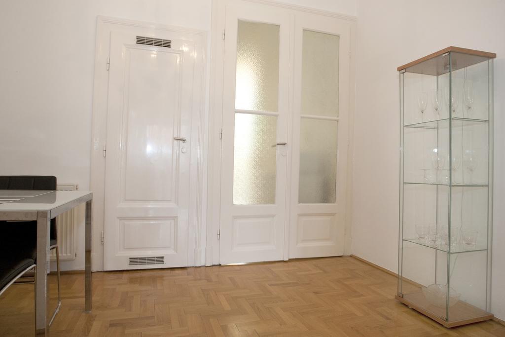 Alice Apartment Budapeşte Oda fotoğraf