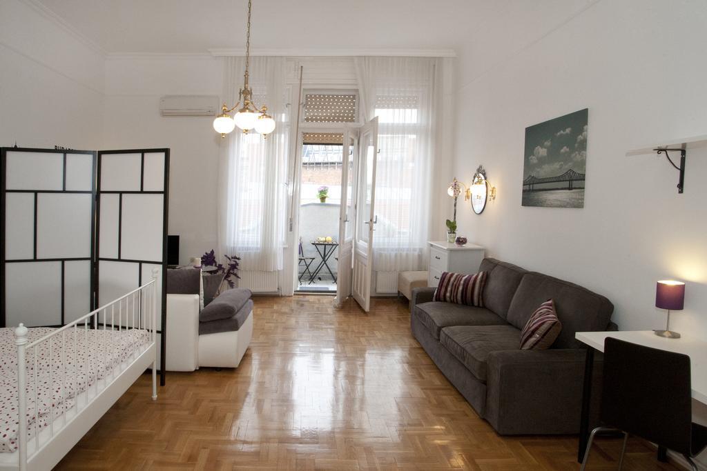 Alice Apartment Budapeşte Oda fotoğraf